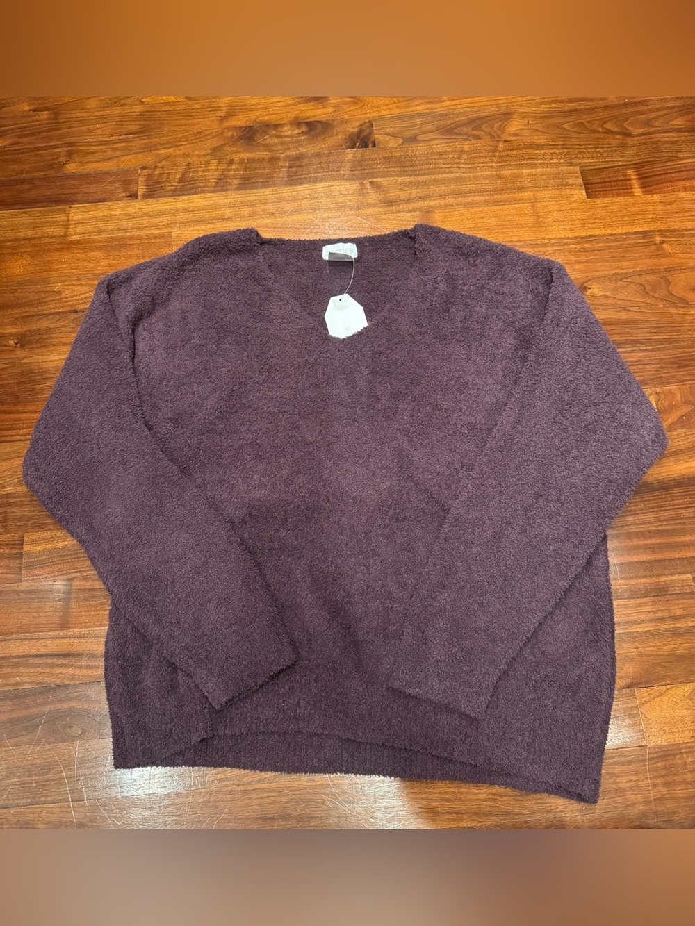 SOFTIES - Waffle Marshmallow V-Neck Luxe Lounge top only